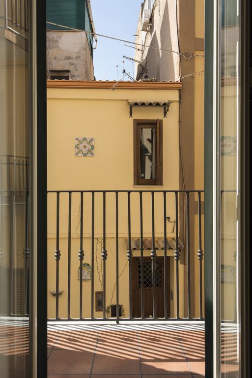 La Terrazza Del Baglio Apartment Мондело Екстериор снимка
