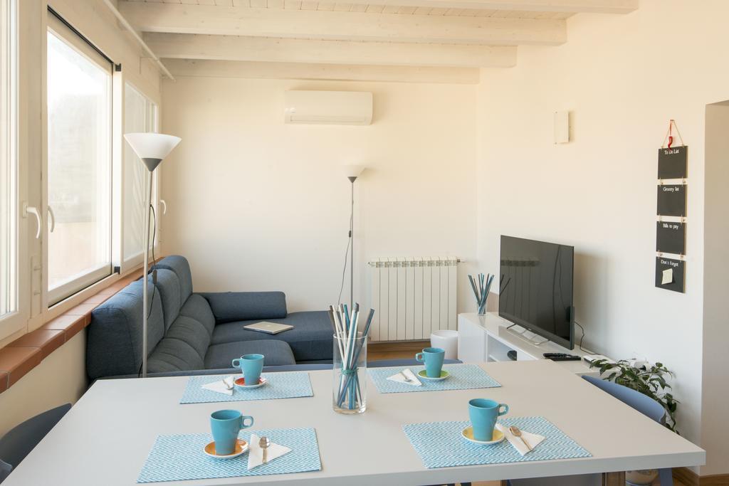 La Terrazza Del Baglio Apartment Мондело Екстериор снимка